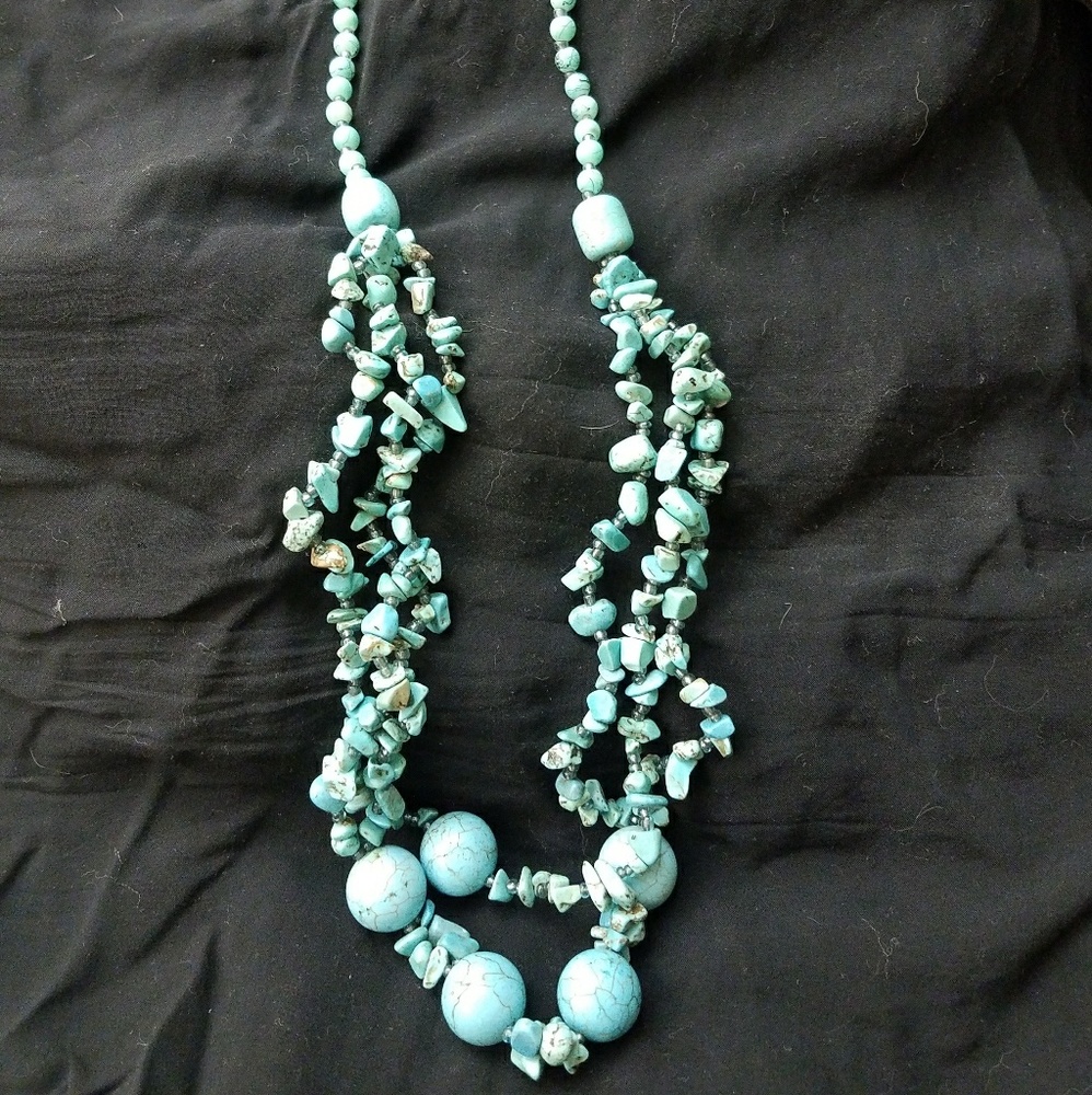 Turquoise necklace - Picture 1 of 4